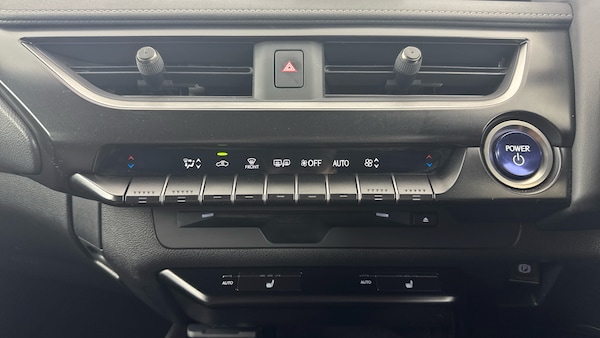 Used Lexus UX 2021 for sale - 75546502: Photo 54