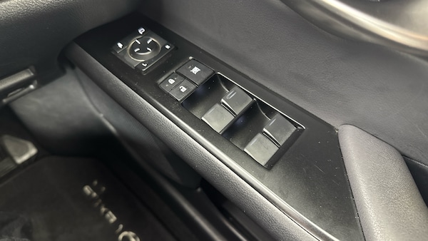 Used Lexus UX 2021 for sale - 75546502: Photo 60
