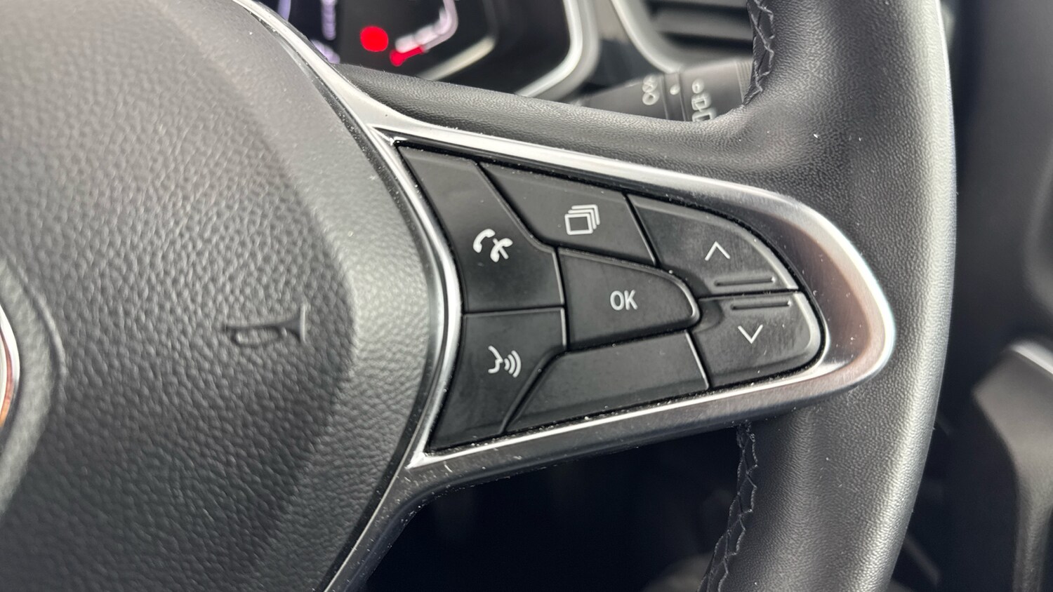 Used Renault Captur 2022 for sale - 76030031: Photo 22