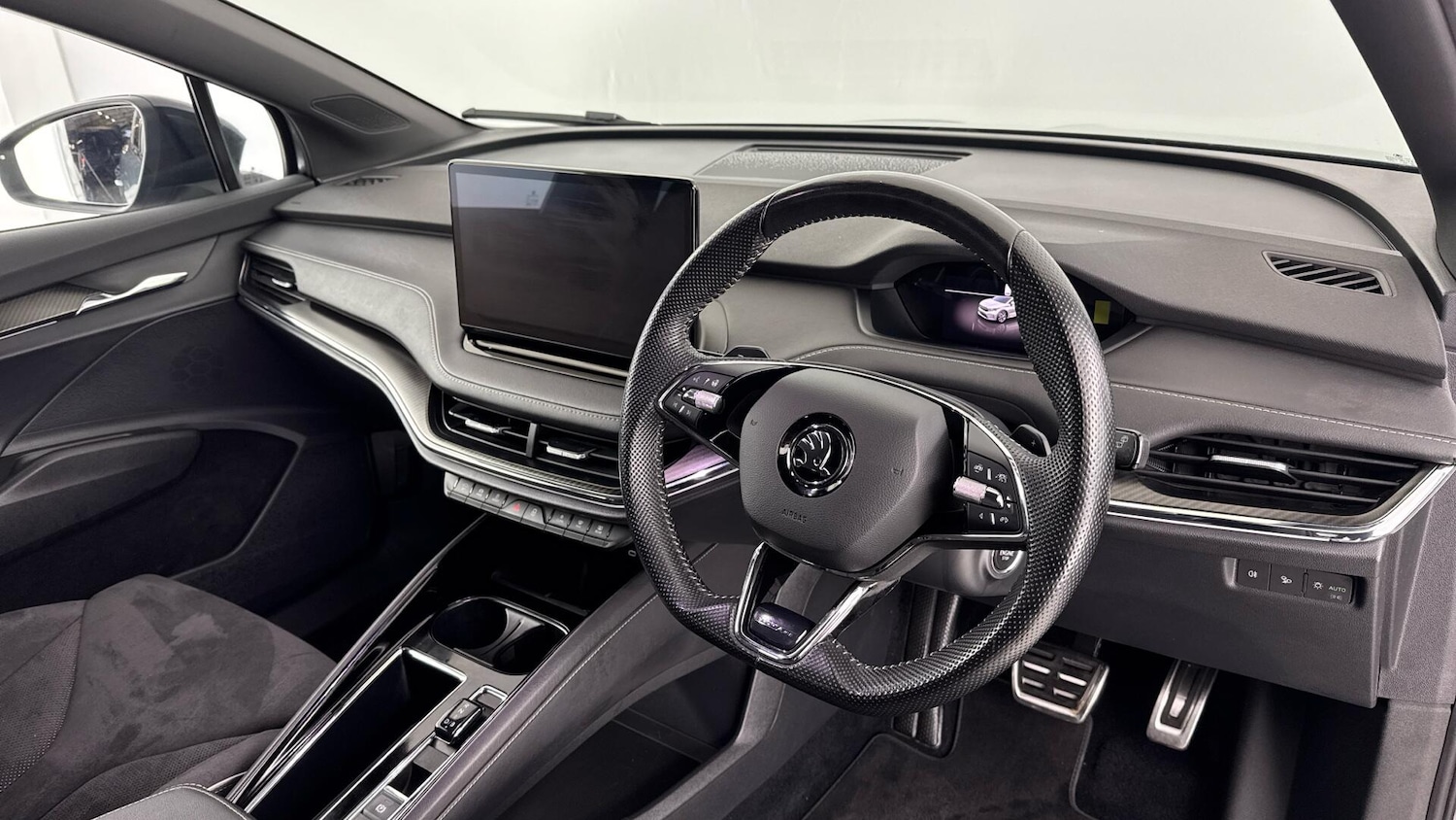 Used Skoda Enyaq 2022 for sale - 77468925: Photo 10