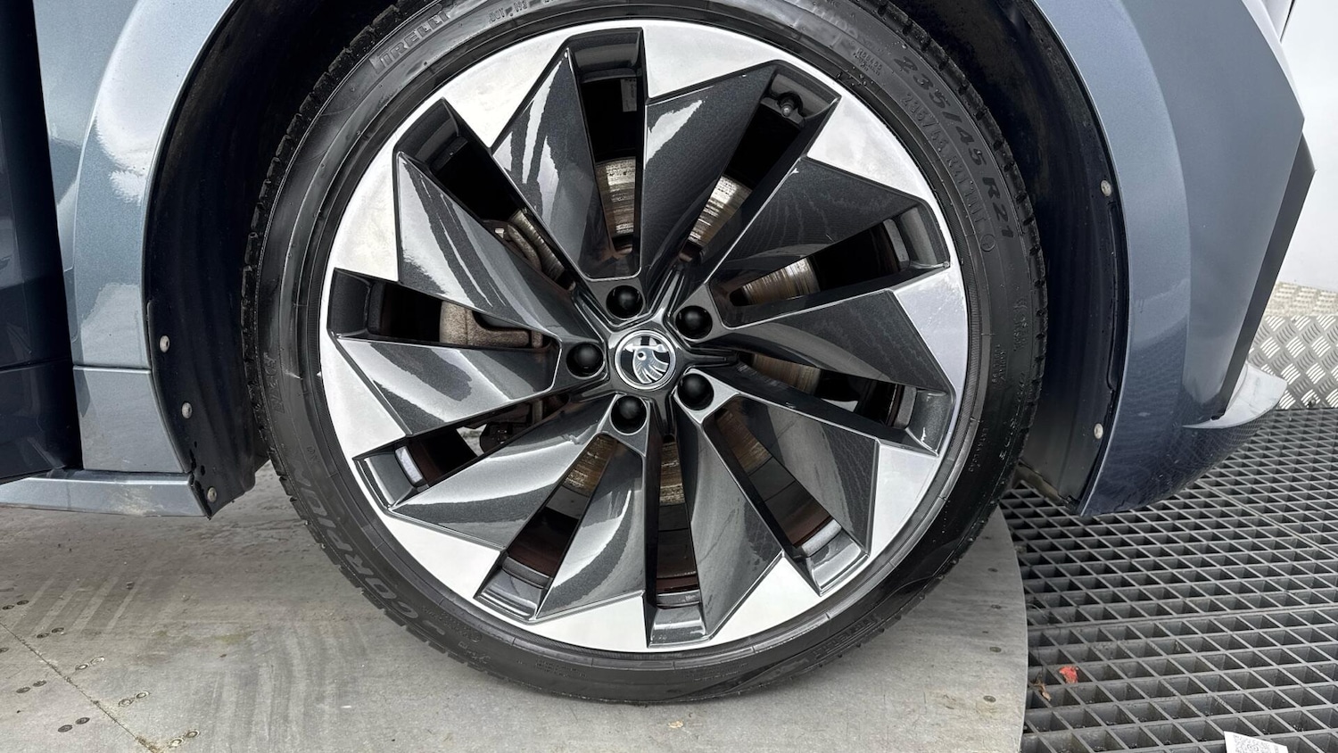 Used Skoda Enyaq 2022 for sale - 77468925: Photo 23