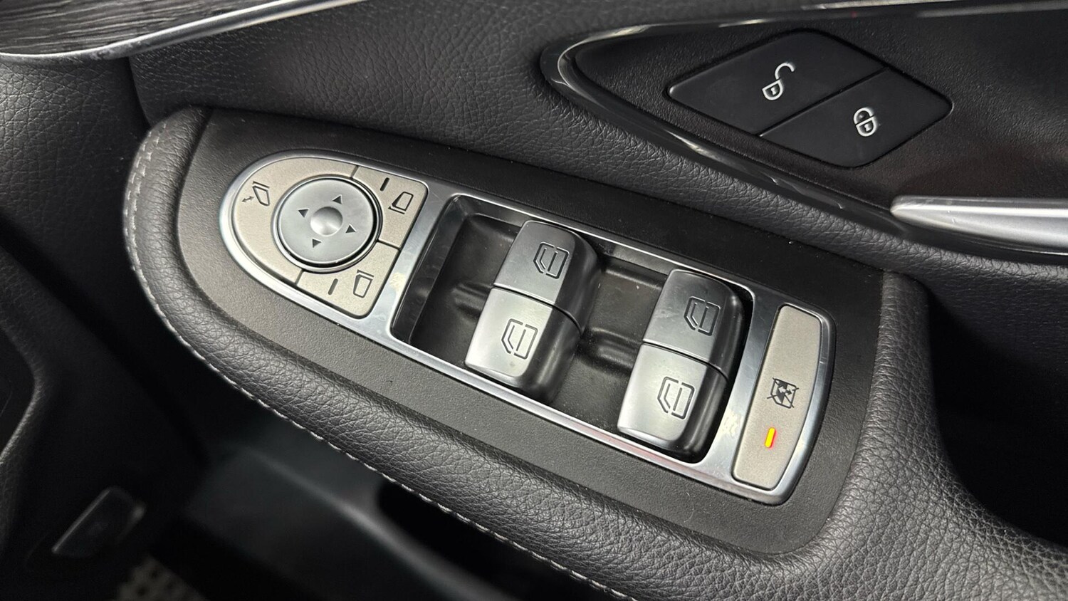 Used Mercedes-Benz GLC for sale - 77882110: Photo 23