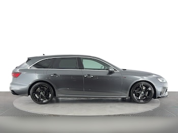 Used Audi A4 2022 for sale - 76231505: Photo 3