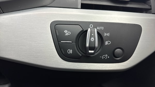 Used Audi A4 2022 for sale - 76231505: Photo 59