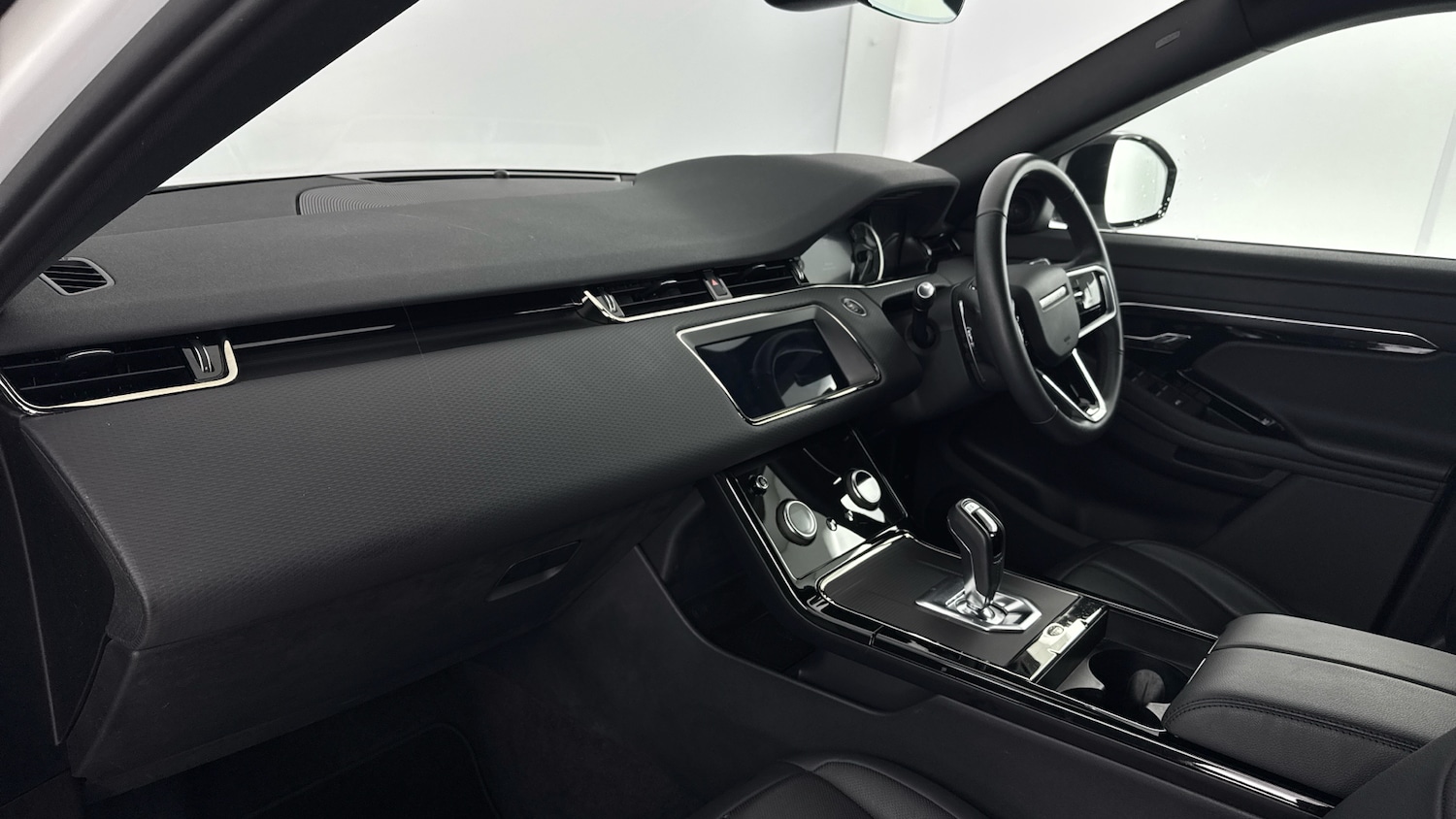 Used Land Rover Range Rover Evoque 2022 for sale - 76082087: Photo 9