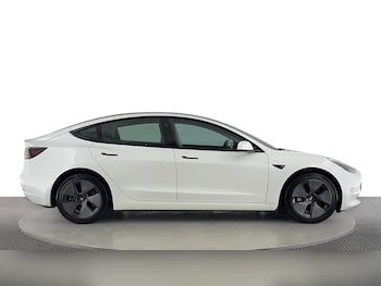 Used Tesla Model 3 2023 for sale - 75586780: Photo