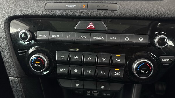 Used Kia Sportage 2018 for sale - 76192918: Photo 54