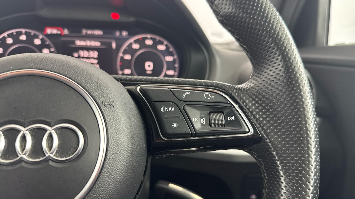 Used Audi Q2 2022 for sale - 76077928: Photo 57