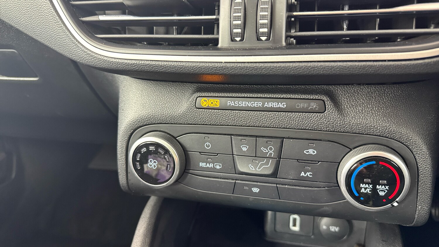 Used Ford Focus 2020 for sale - 76030046: Photo 16