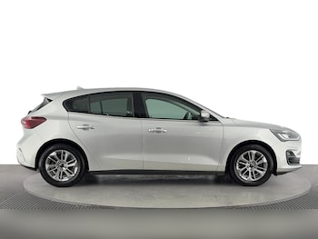 Used Ford Focus 2023 for sale - 75714204: Photo