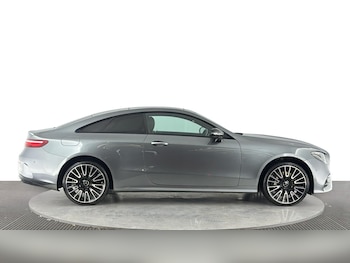 Used Mercedes-Benz E Class 2020 for sale - 79565822: Photo