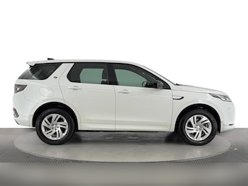 Used Land Rover Discovery Sport 2021 for sale - 75381850: Photo