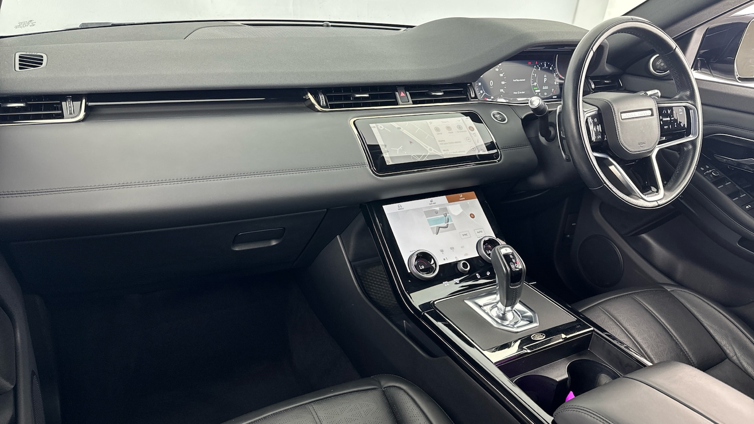 Used Land Rover Range Rover Evoque 2022 for sale - 76115627: Photo 10