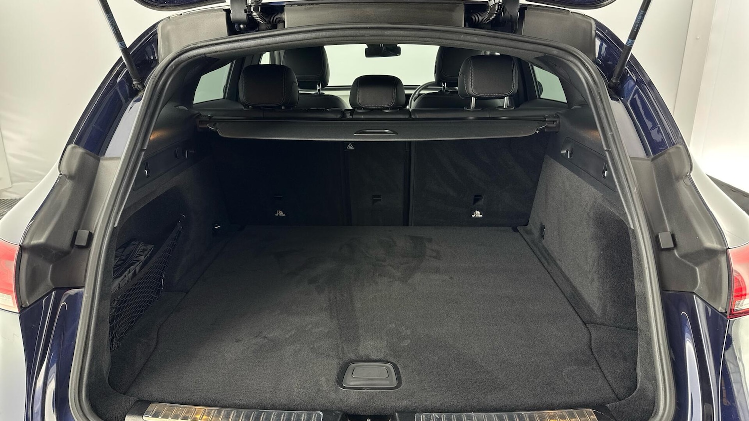 Used Mercedes-Benz EQC 2020 for sale - 77376183: Photo 15