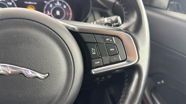 Used Jaguar E-Pace 2019 for sale - 76207548: Photo 22