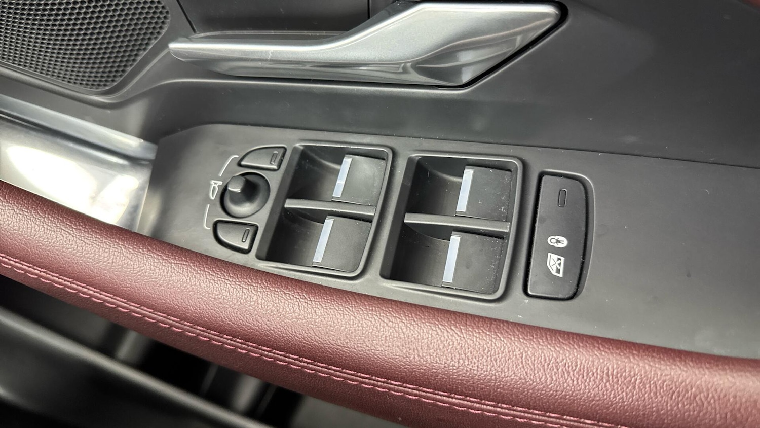 Used Jaguar E-Pace for sale - 77752896: Photo 23