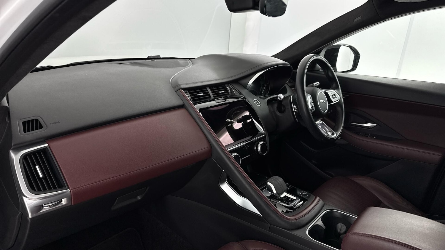 Used Jaguar E-Pace for sale - 77752896: Photo 9