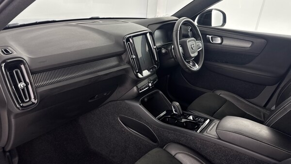 Used Volvo XC40 2019 for sale - 75504203: Photo 44