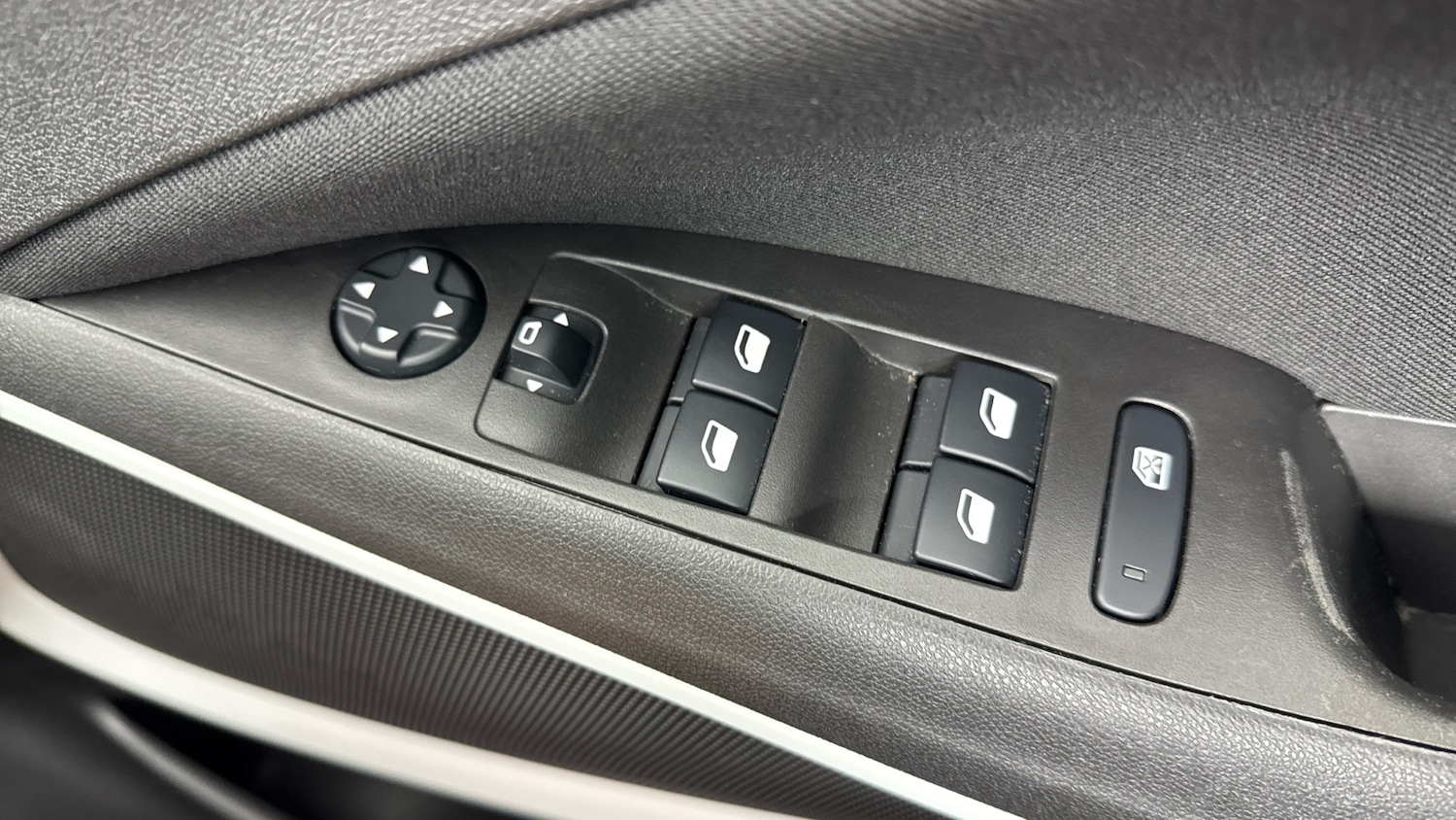 Used Vauxhall Crossland X 2020 for sale - 76057616: Photo 22