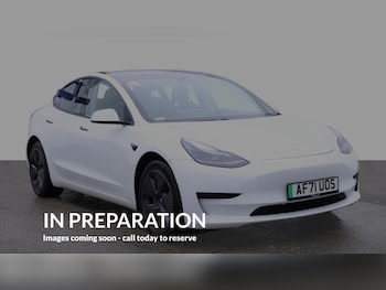 Tesla - Model 3