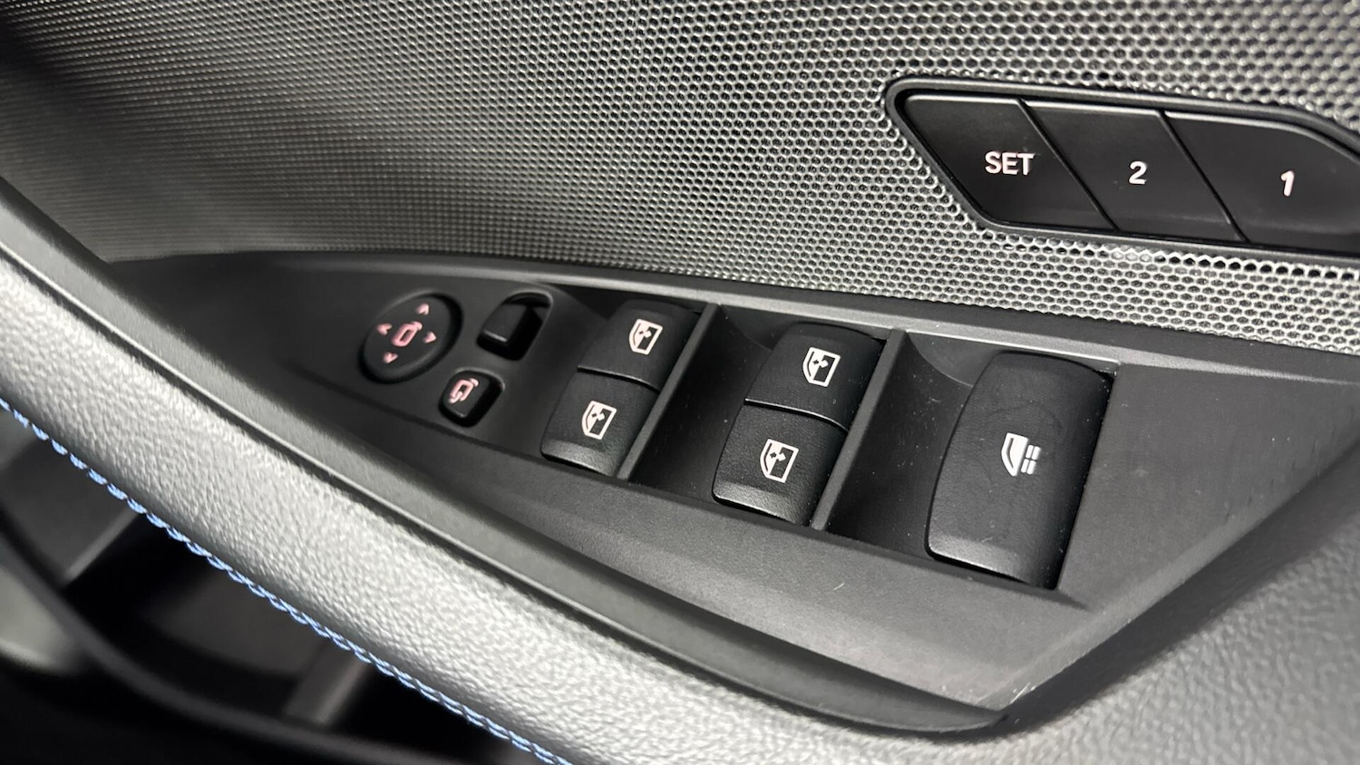 Used BMW 4 Series 2022 for sale - 78034247: Photo 32