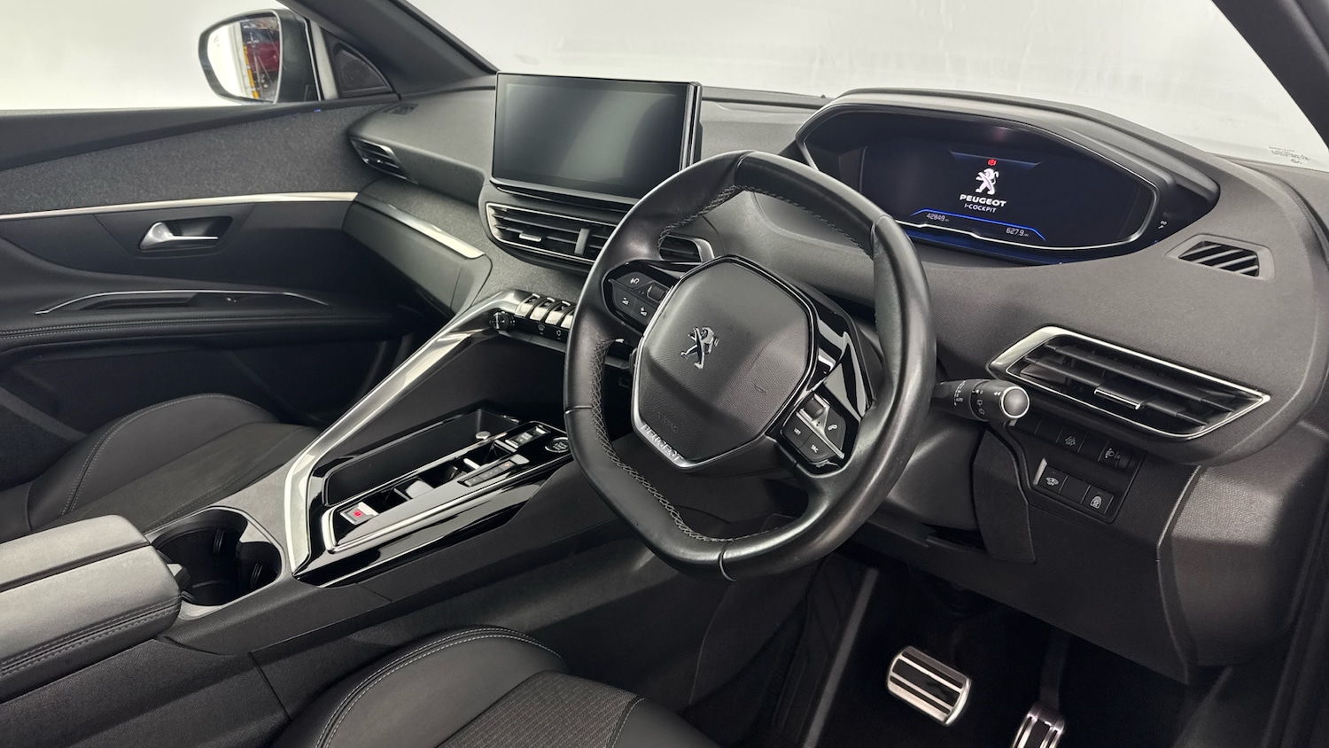 Used Peugeot 3008 2023 for sale - 76030034: Photo 10