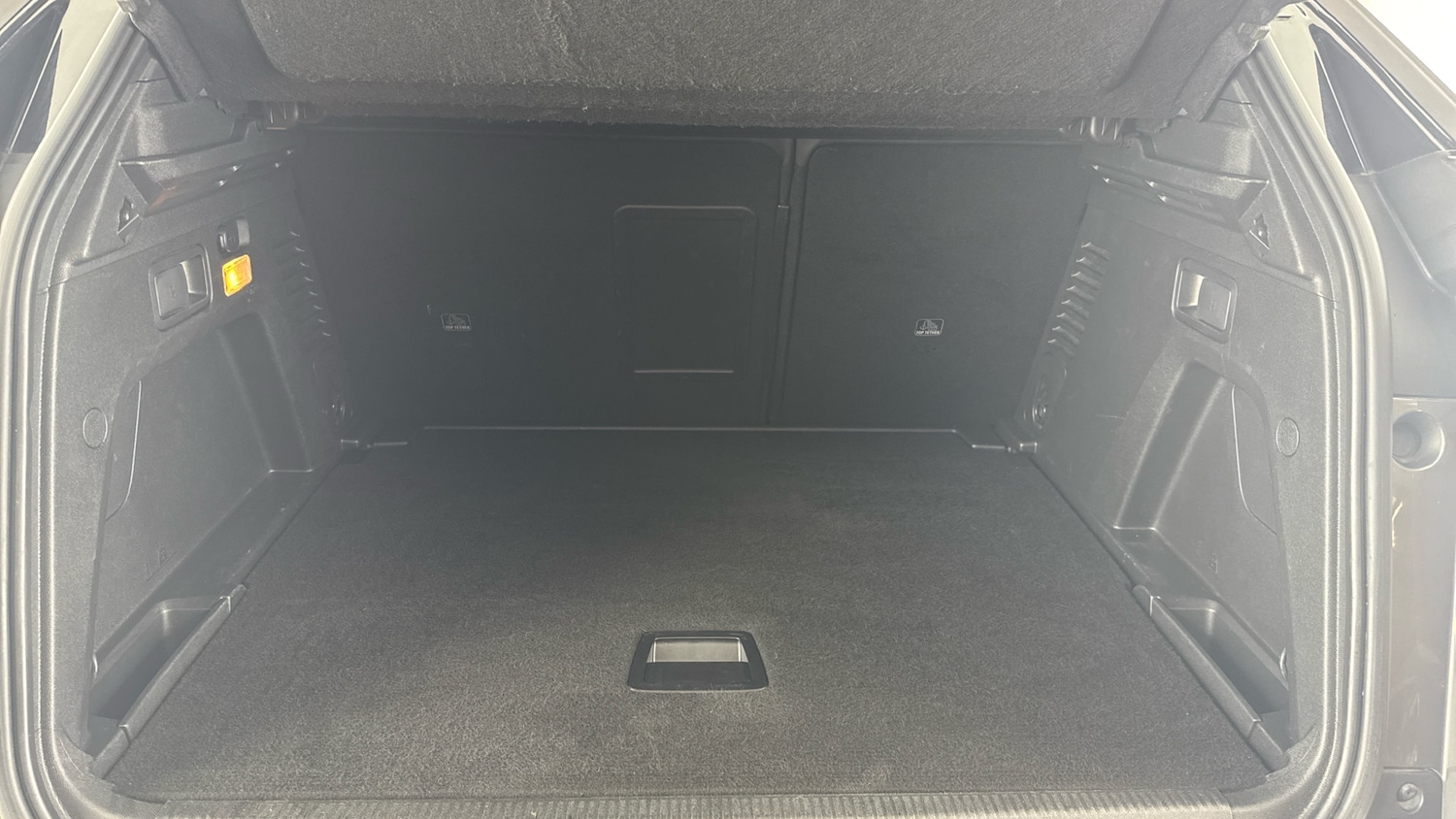 Used Peugeot 3008 2023 for sale - 76030034: Photo 15