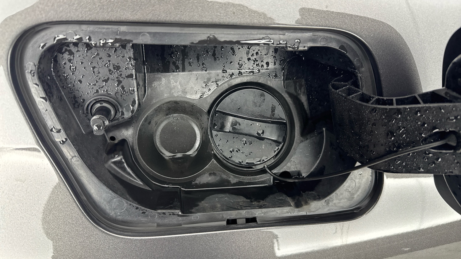 Used Peugeot 3008 2023 for sale - 76030034: Photo 24