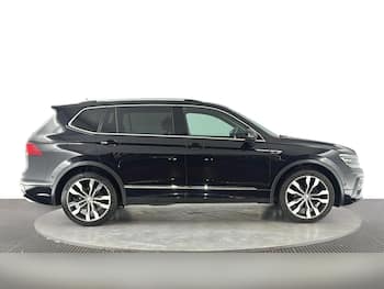 Used Volkswagen Tiguan Allspace 2019 for sale - 79847405: Photo