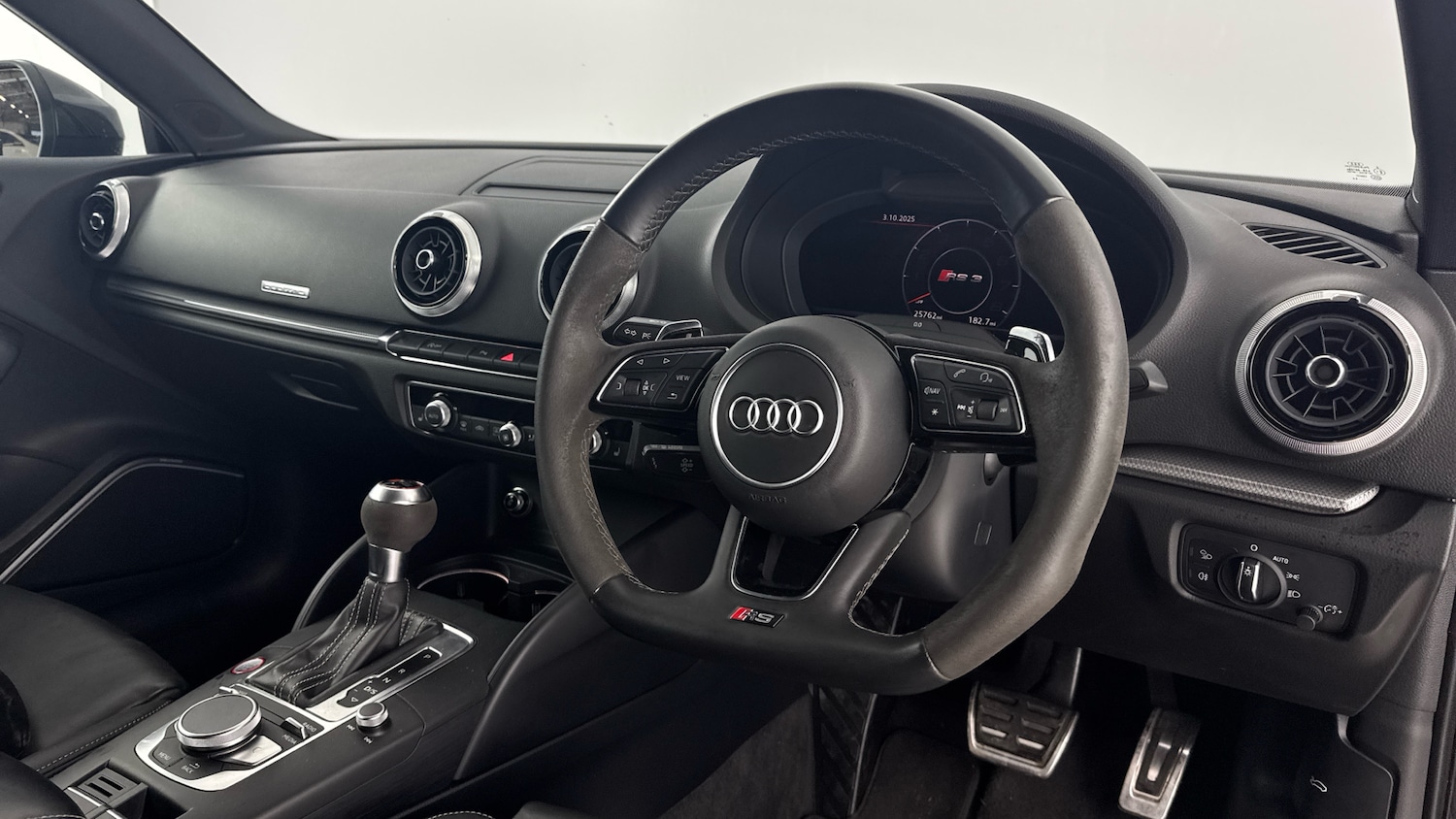 Used Audi TT 2020 for sale - 76186220: Photo 9