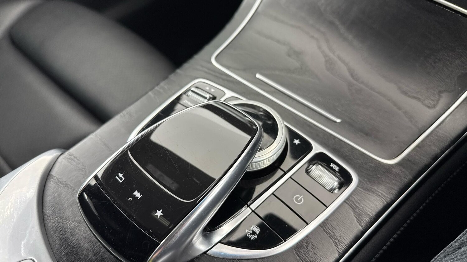 Used Mercedes-Benz GLC 2017 for sale - 77939863: Photo 20