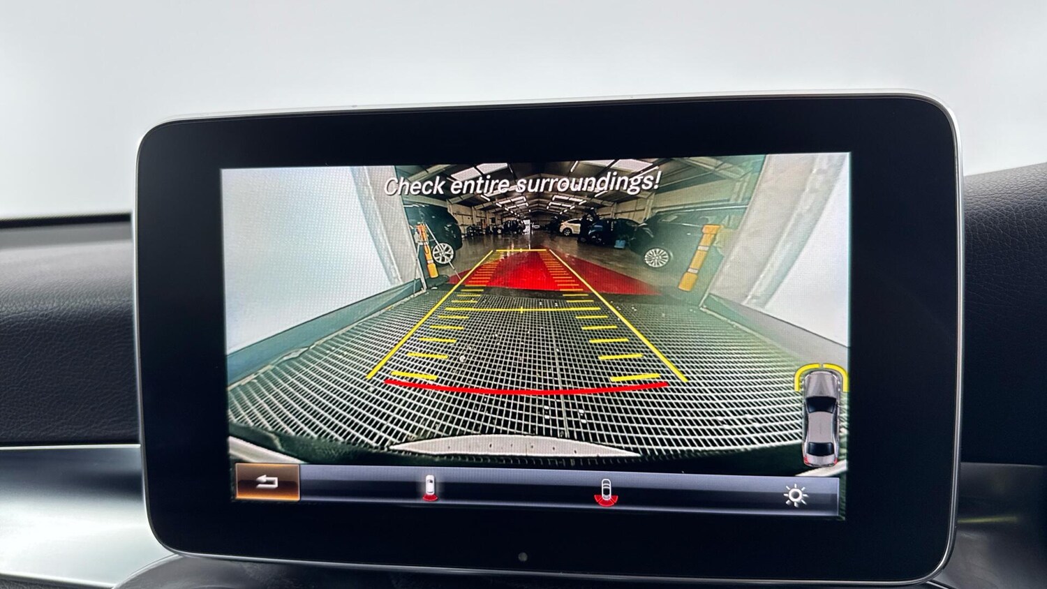 Used Mercedes-Benz GLC 2017 for sale - 77939863: Photo 28