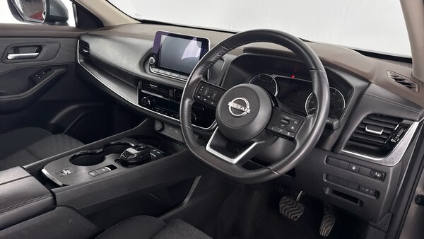 Used Nissan X-Trail 2024 for sale - 76106693: Photo 44