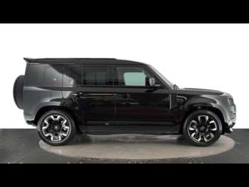 Used Land Rover Defender 110 2022 for sale - 74581786: Photo
