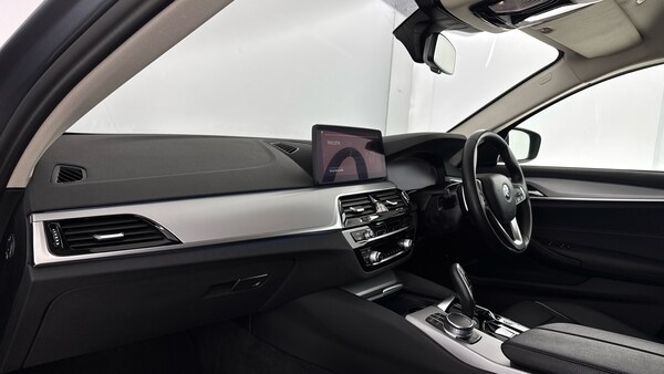 Used BMW 5 Series 2021 for sale - 76102661: Photo 10