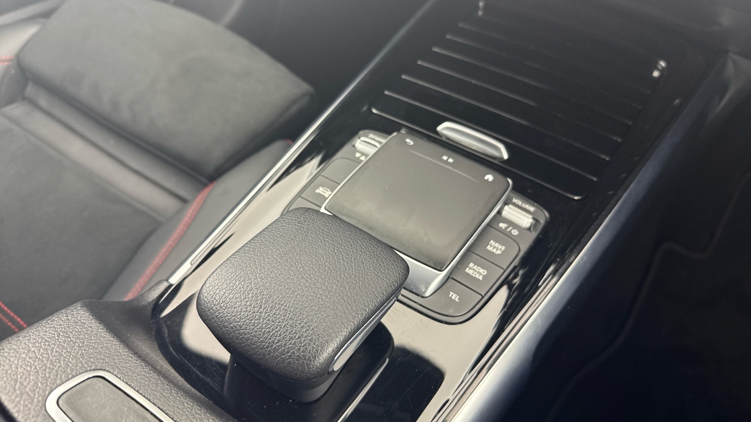 Used Mercedes-Benz GLB 2021 for sale - 76102653: Photo 20