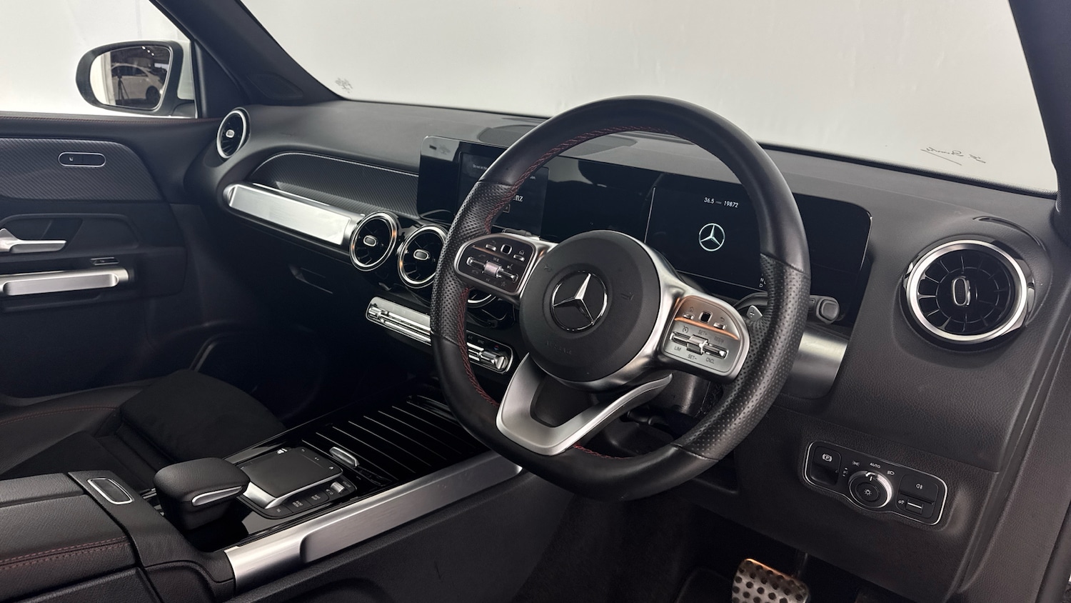 Used Mercedes-Benz GLB 2021 for sale - 76102653: Photo 44