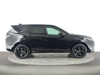 Used Land Rover Discovery Sport 2022 for sale - 79453521: Photo