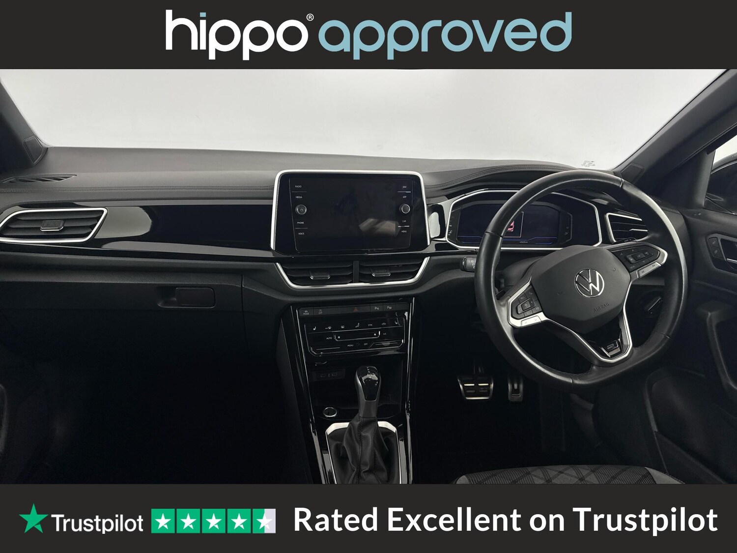 Used Volkswagen T-Roc 2024 for sale - 76657451: Photo 11