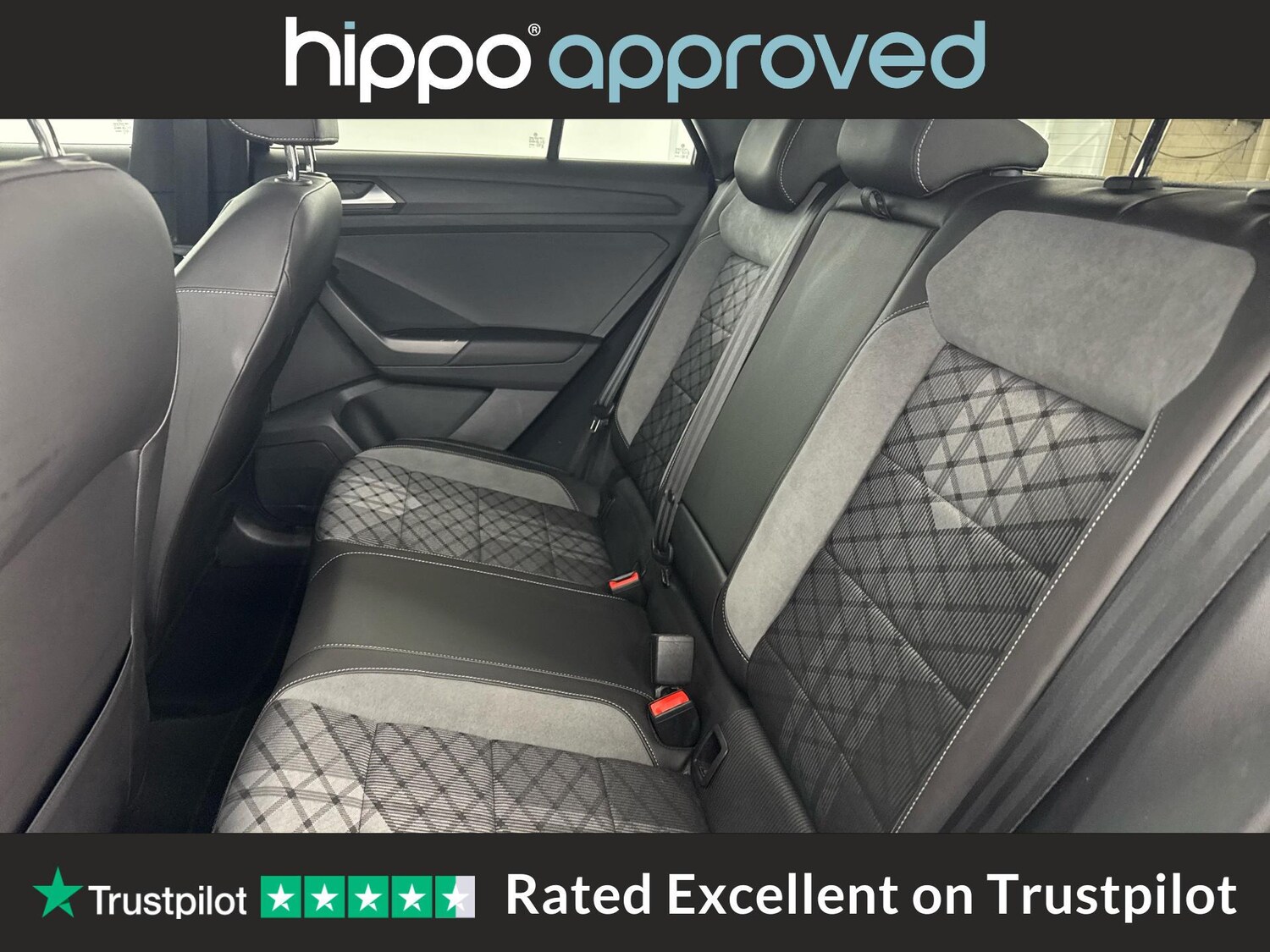 Used Volkswagen T-Roc 2024 for sale - 76657451: Photo 14