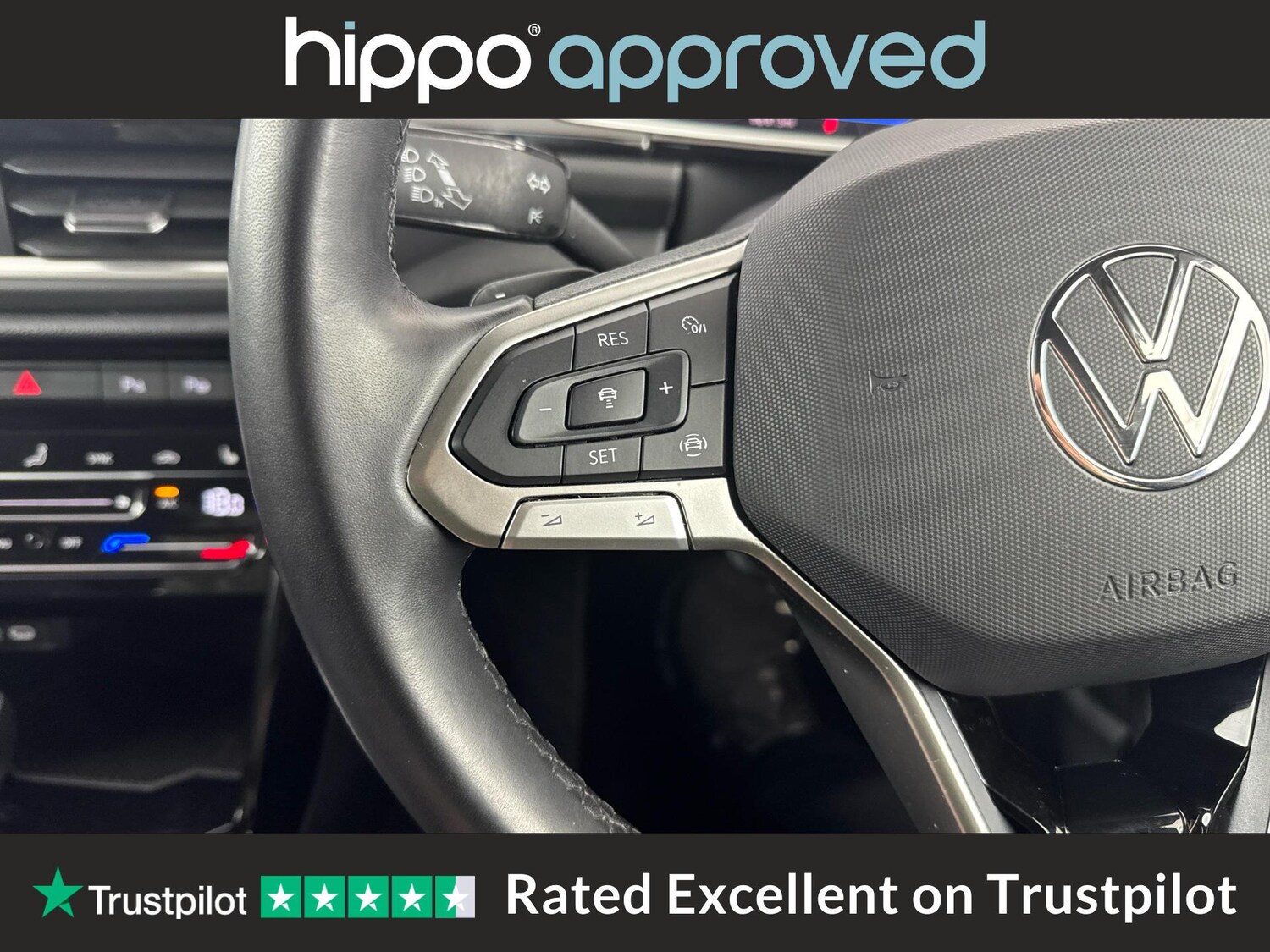 Used Volkswagen T-Roc 2024 for sale - 76657451: Photo 21