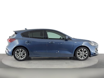 Used Ford Focus 2023 for sale - 75912537: Photo