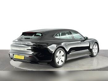 Used Porsche Taycan 2023 for sale - 79268577: Photo