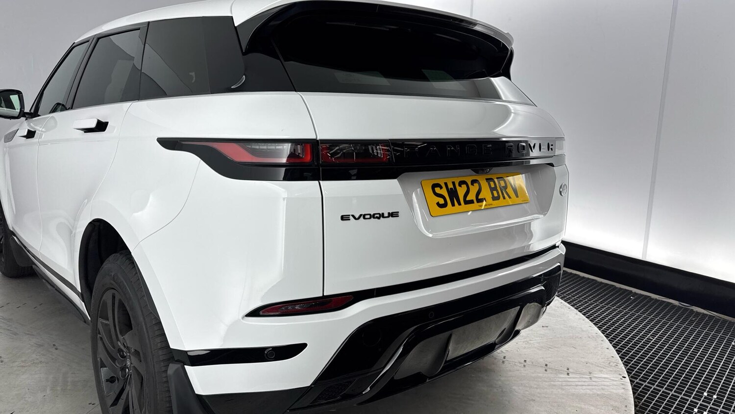 Used Land Rover Range Rover Evoque 2022 for sale - 77957200: Photo 32