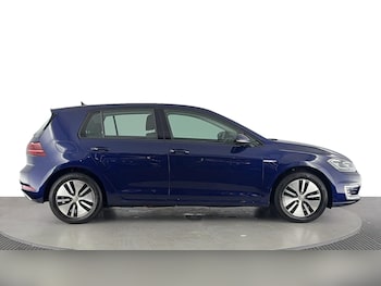 Used Volkswagen Golf 2019 for sale - 75598052: Photo
