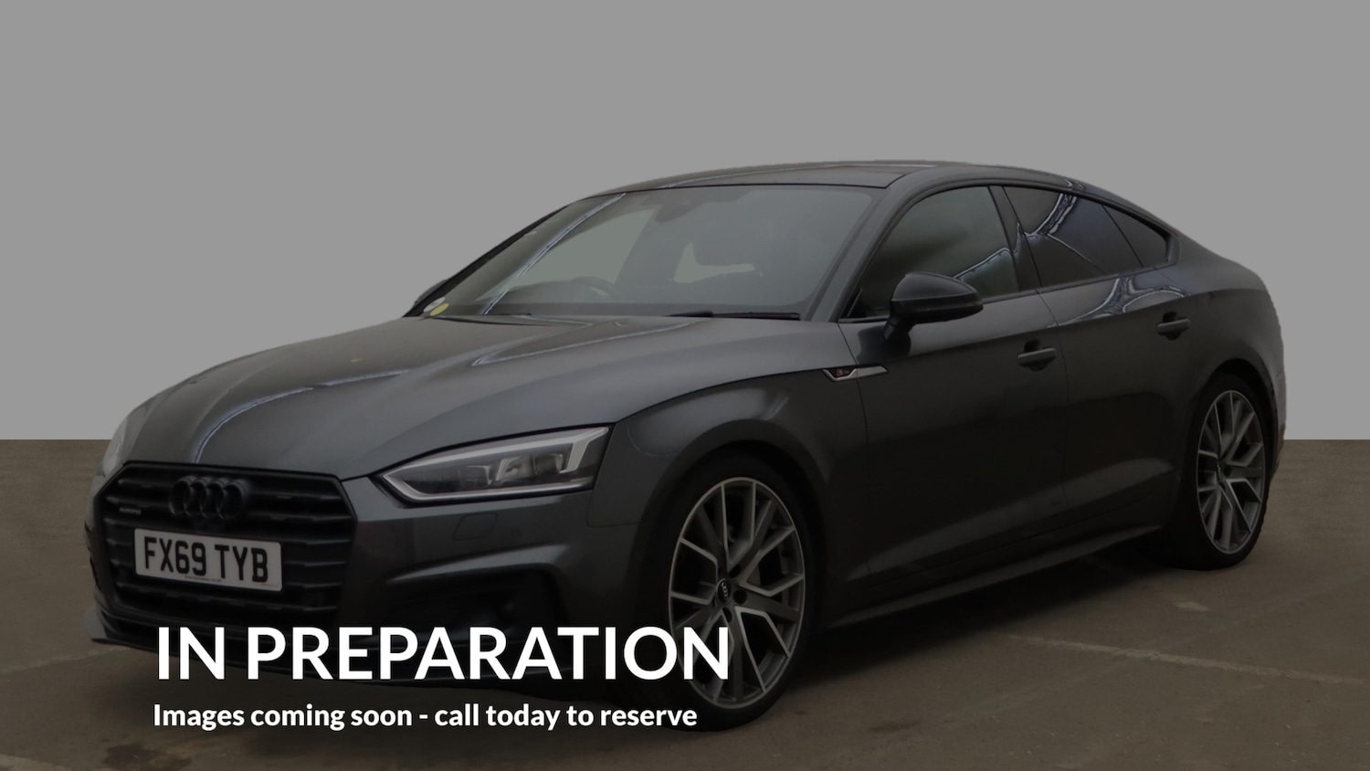 Used Audi A5 2019 for sale - 76114132: Photo 2