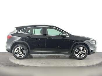 Used Mercedes-Benz GLA 2023 for sale - 78751565: Photo