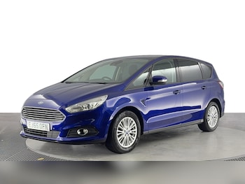 2015 - Zetec 5-Door