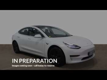 2019 - Standard Range Plus 4-Door
