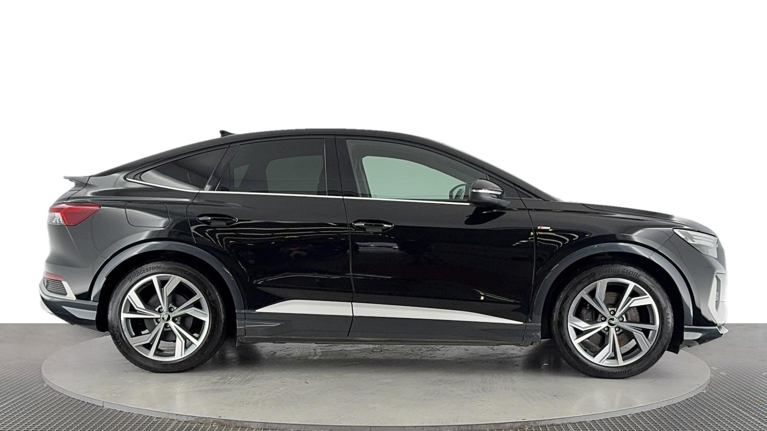 Used Audi Q4 e-tron 2021 for sale - 76182748: Photo 32